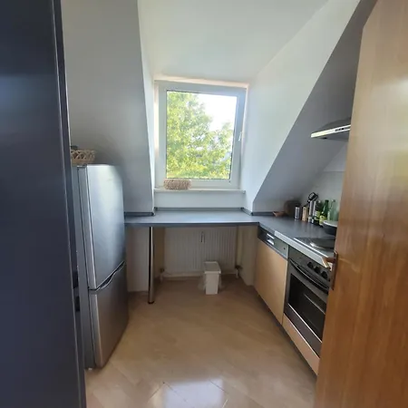 Zentrale 2 Zimmer-wohnung Mit Balkon * Bayreuth